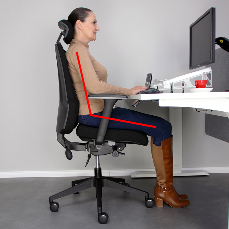 free-float mechanism allows sitting with an open pelvis