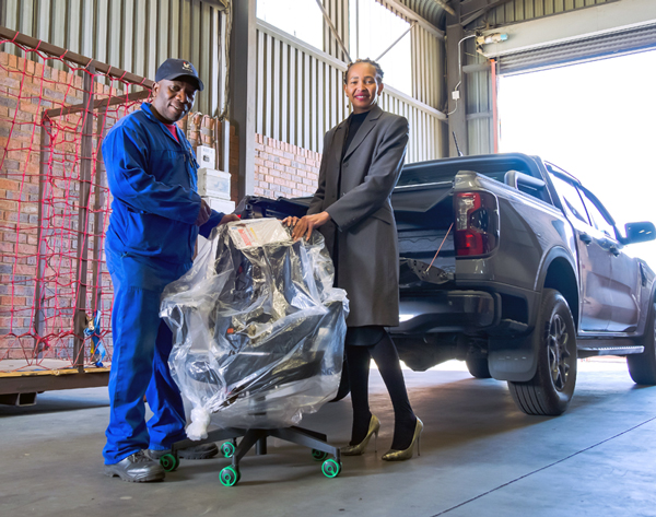 collect your ergonomic office chair from Karo