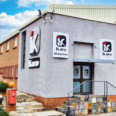 karo manufacturing showroom for ergonomic office chairs and desks